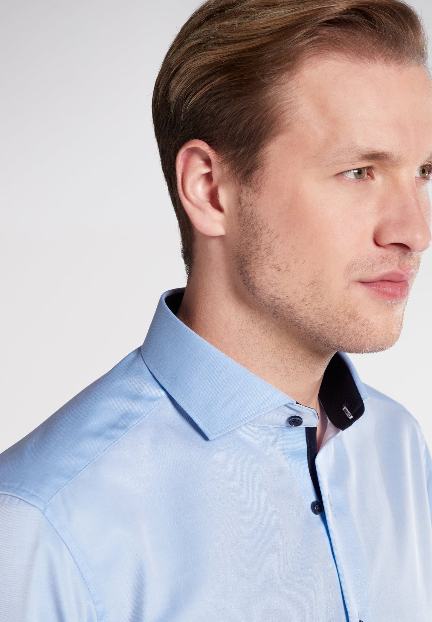 ETERNA LANGARM HEMD SLIM FIT COVER SHIRT TWILL BLAU MIT PATCHUNG