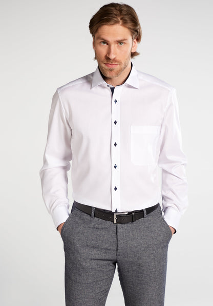 ETERNA LANGARM HEMD COMFORT FIT FEIN OXFORD WEISS MIT PATCHUNG