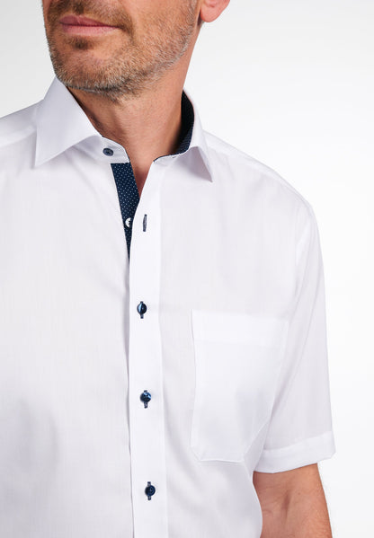 ETERNA KURZARM HEMD COMFORT FIT UNI POPELINE WEISS MIT PATCHUNG